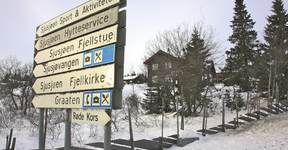 Brøttum - festeopprør_2808x1872[1]