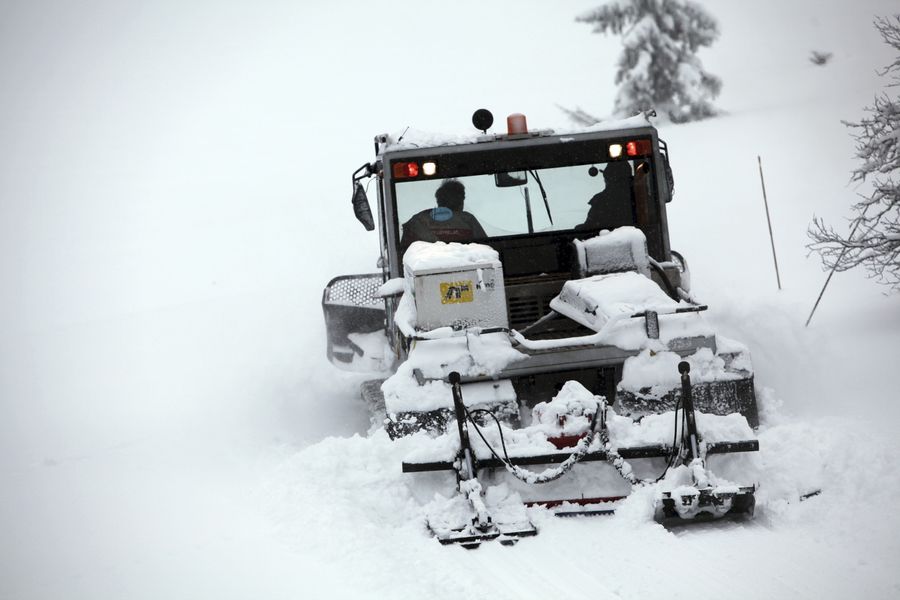 Løypemaskinen har gjort jobben i fem år. Til neste sesong vurderer Hedalen løypelag å bytte til en helt ny maskin. Slikt kan man gjøre i et løypelag som har penger på bok.