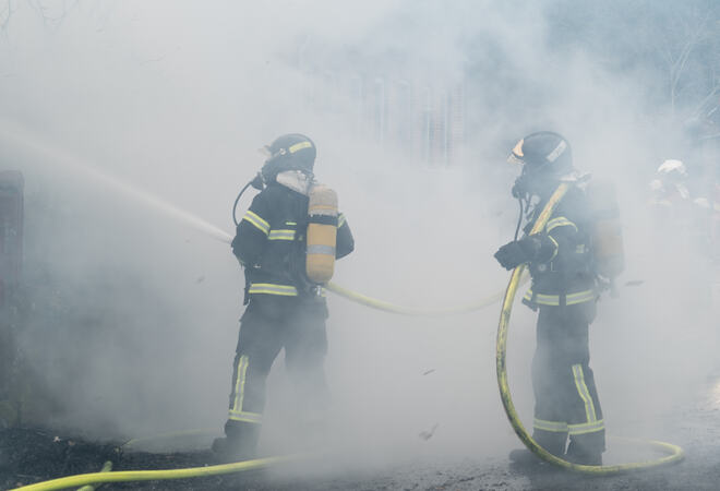 Illustrasjonsfoto: Brannøving - slokking av brann