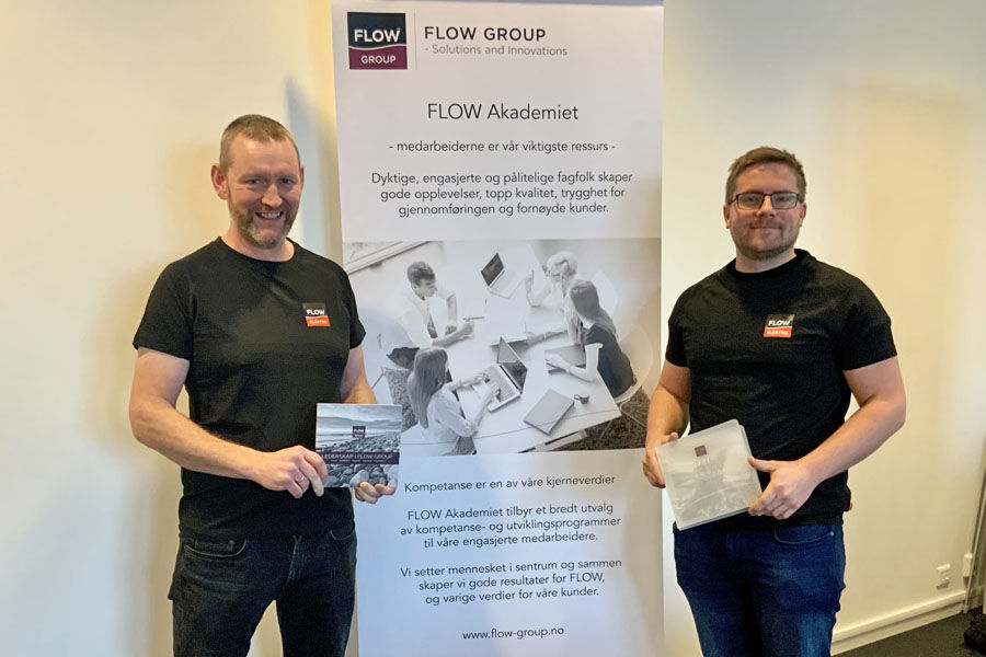 Foto: til venstre, Kristinn Vilhjálmsson, faglig leder. Til høyre: Tjerand Djup Nesvik, daglig leder