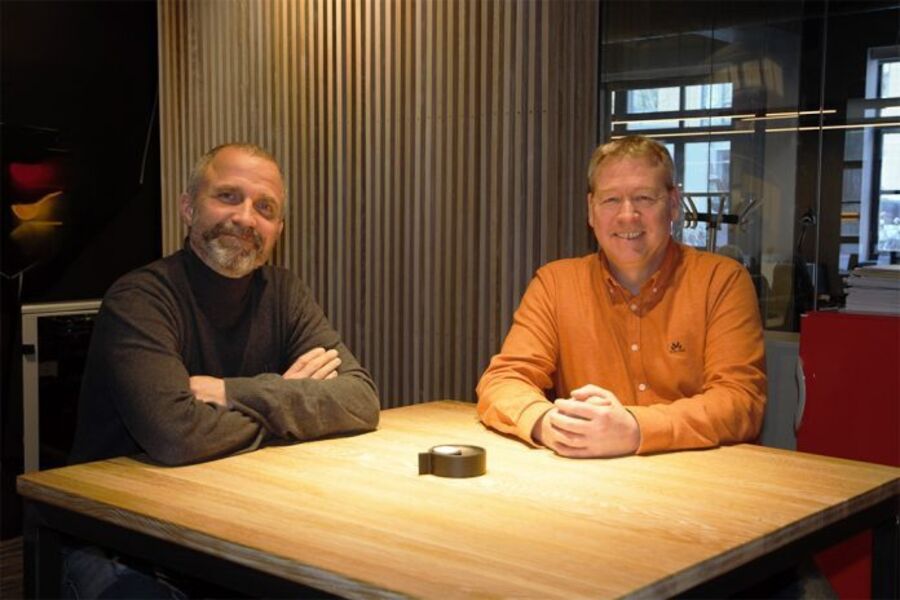 Instell er totalleverandør av produkter og programvarer til elektro- og automasjonsbransjen, og styrker seg nå ytterligere for å ta enda mer prosjektlederansvar for leveransene. - Det er et resultat av at denne etterspørselen i elektromarkedet har vokst seg stadig større over tid, forteller leder Jo Jessen og produktansvarlig Atle Næss. 