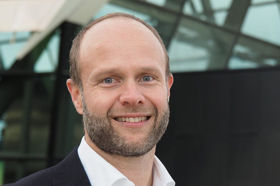 Jonas Normann, bærekraftdirektør i Schneider Electric.