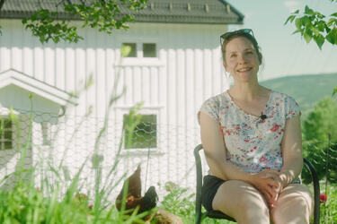 Hanne Maren på småbruket