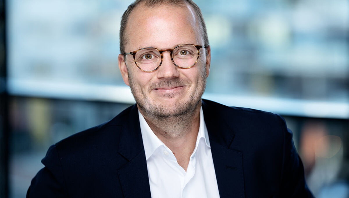 Key account manager Håkon Kringberg i innfordringsselskapet Axactor Norge mener elektrobransjen generelt har for dårlig fakturerings- og oppfølgingsrutiner, som truer likviditeten for mange. – Nå går vi inn i en tid med strammere økonomi hos forbrukeren, da er det viktigere enn noen gang å sørge for å få inn pengene, sier han.