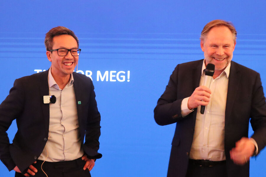 EFOs digitalsjef Phillip Tran og Frank Jaegtnes i god driv fra scenen. Foto: EFO. 