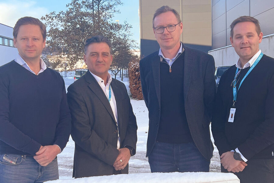 Fra venstre ser vi Aage Vikse, Arne Hammer, Christer V. Notland, daglig leder Teca, og Jone Vold, Jone Vold, som blir ny daglig leder i TekniskBureau.