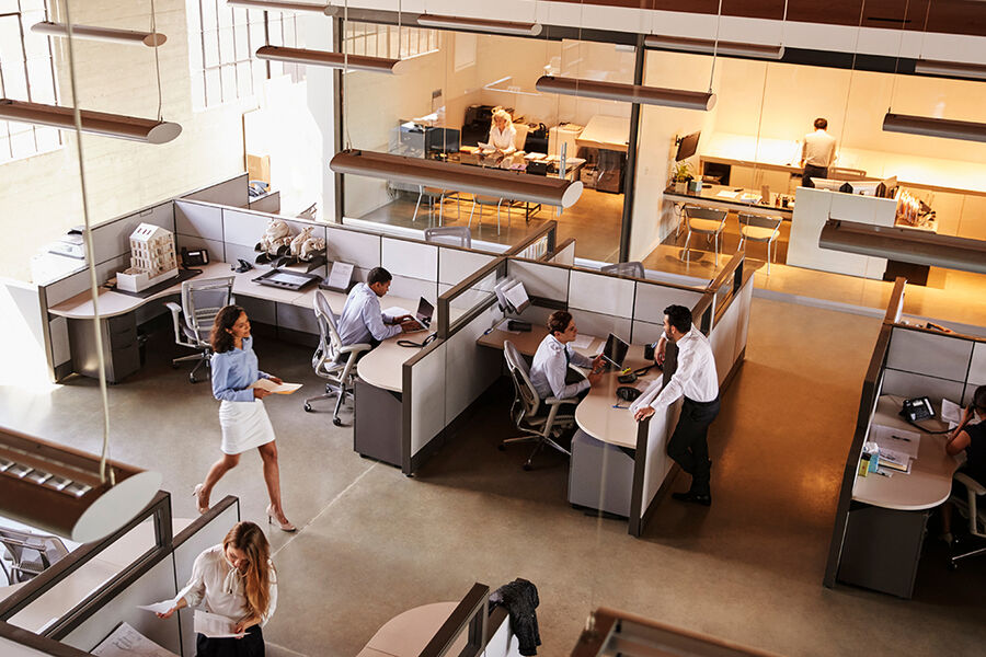 Datadrevet oppvarming av bygg kan redusere energibruken ved å ta hensyn til både værmeldinger og planlagt bruk av bygget. Illustrasjon: Shutterstock