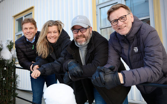 Samarbeidspartnere: Fra venstre Geir Helge Espedalen (Dyrsku´n), Yvonne Eilefstjønn (Dyrsku´n), Tore Bjørnstad (Hyttemessen) og Per Levik Hyttemessen.