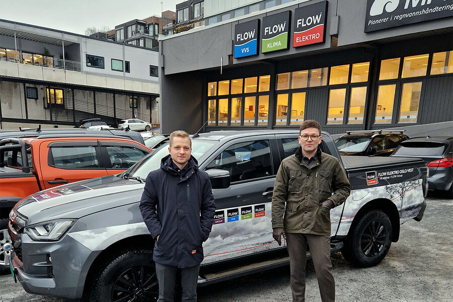 Daglig leder Johan Hedlund, og salgs- og markedssjef Simon Haaster i FLOW Elektro Oslo Vest, er godt fornøyd med driften av selskapet allerede etter 8 ,måneders drift. - 2023 blir et spennende år, hvor vi har store forventninger, sier de begge.
