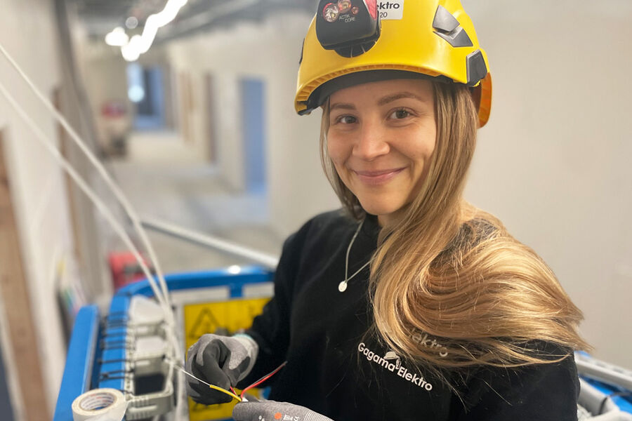 Karoline D. Johnsen, elektriker og verneombud i Gagama Elektro AS i Hammerfest.