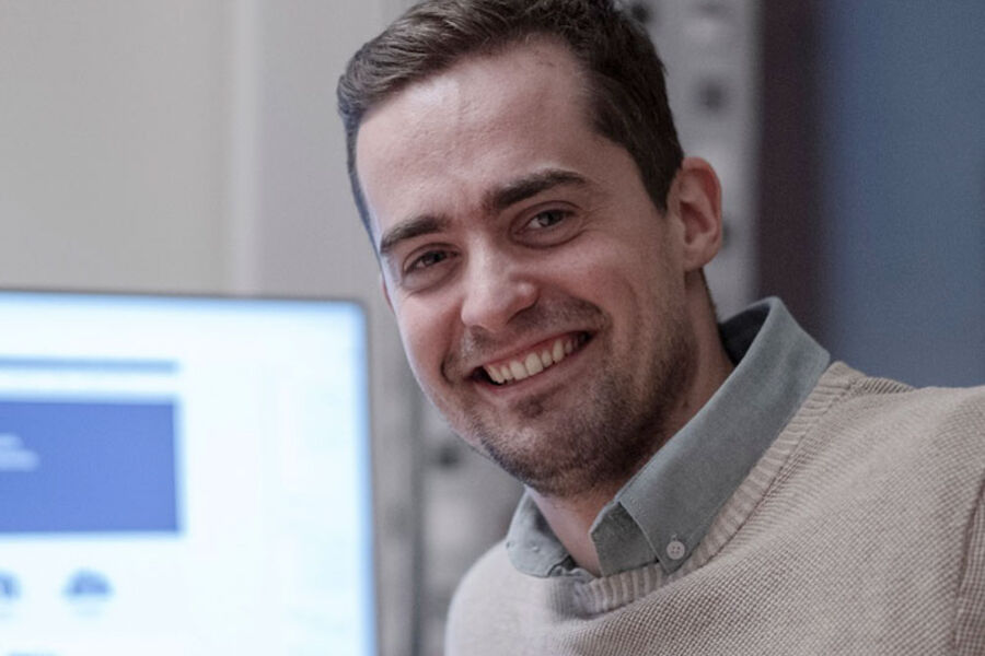 - Det er nærmest ingen grenser for hva vi kan fylle akademiet med, som gjør at vi kan spre kunnskap og beste praksis bredere og mer effektivt, sier direktør strategi og forretningsutvikling, Andreas Melby. Foto: Elektrogruppen. 