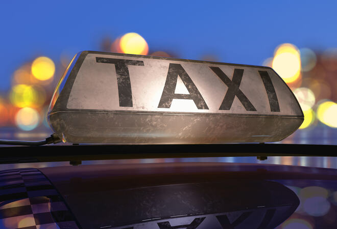 Illustrasjonsfoto colourbox - taxi skilt