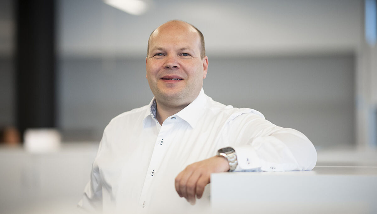 Jan Cato Hovde, CEO i Rejlers Elsikkerhet AS og medlem i NK64 – som utarbeider NEK400 og NK69 – som utarbeider standarden for ladestasjoner NEK EN 61851-1.