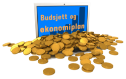 En haug av penger foran PC med tekst Budsjett og økonomiplan