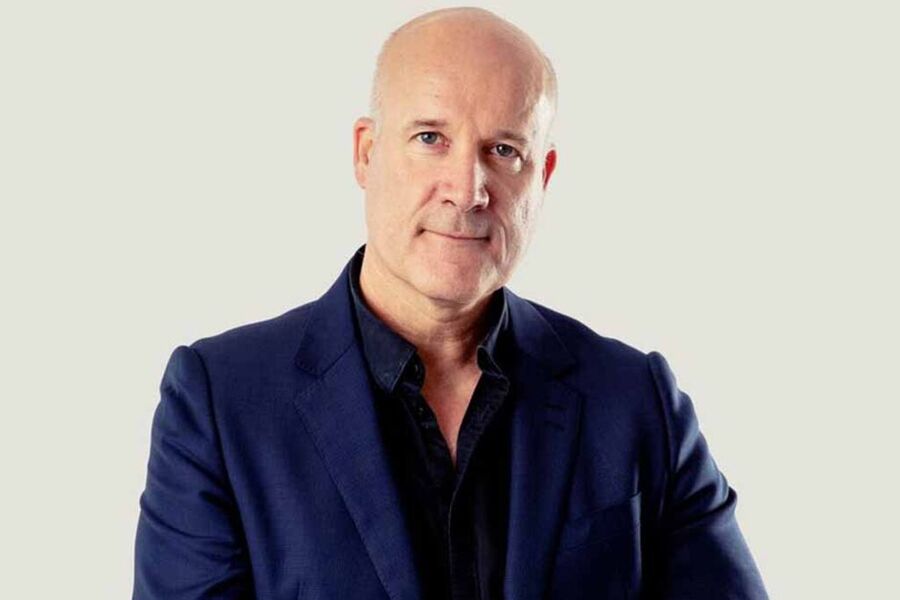 - Innleieforbudet bidrar til å drive prisene i været, som ikke samfunnet er tjent med. Det enste fornuftige nå, er at myndighetene tar en god prat med bransjen for å se på konsekvensene innleieforbudet har fått. Det er ingen skam å snu, sier Leif Øie, divisjonsdirektør entreprise for GK Norge.