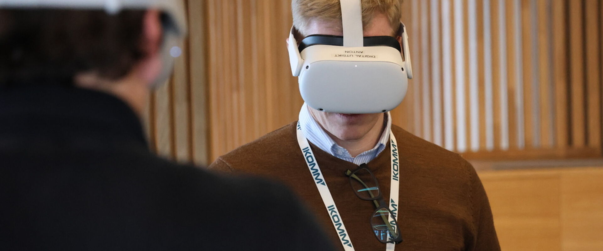 Person med VR-briller