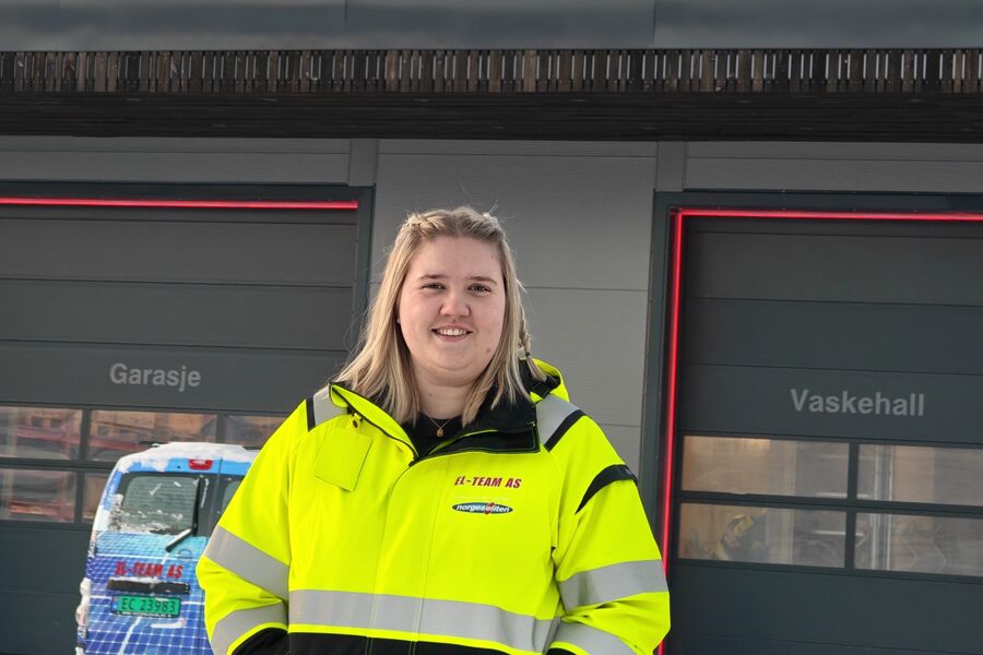 Susann Ingebrigtsen er initiativtaker til å bygge kvinnenettverk i Nordland, om hun håper vil spre seg til hele Nord-Norge. Til daglig jobber hun som prosjektingeniør for El-Team AS i Sortland. Foto: Privat.