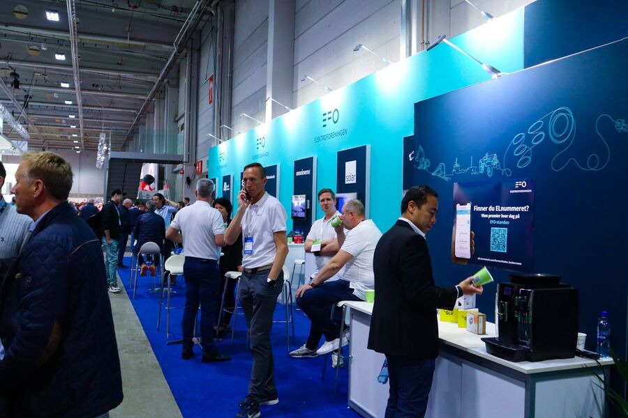 På Eliaden 2022 hadde Elektroforeningen (EFO) for første gang en fellesstand sammen med grossistene, representert med Solar, Elektroskandia, Berggård Amundsen, Elektroimportøren, Onninen, Ahlsell og Sonepar. Suksessen gjentas og utvides i år. Foto: EFO
