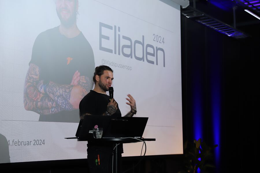 Influenser og elektriker Mads Clemmetsen skal profilere Eliaden for sine 150.000 følgere. 