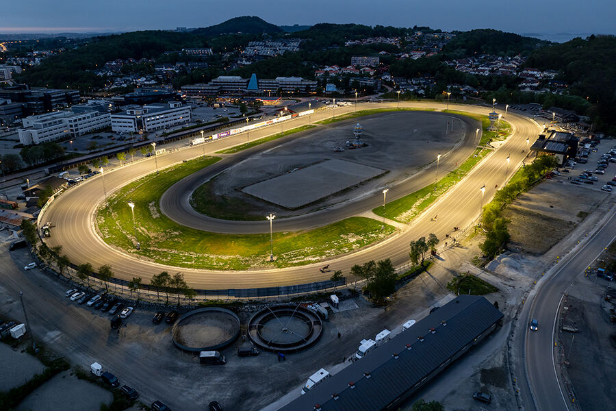 Slik ser belysningen ut på Forus Travpark.