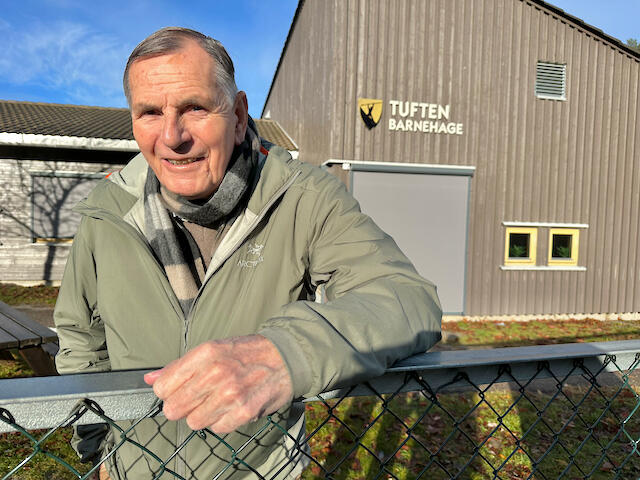 Barnehagen «Tuften» ble et flaggskip i Stokkes storstilte barnehageutbygging. - To statsministre tok turen for å se hva vi hadde fått til, forteller daværende ordfører, Nils Ingar Aabol.  «Tuften» var for øvrig kallenavnet til Hulda og Arne Garborgs sønn Arne Olaus. Familien Garborg til Stokke i 1896.