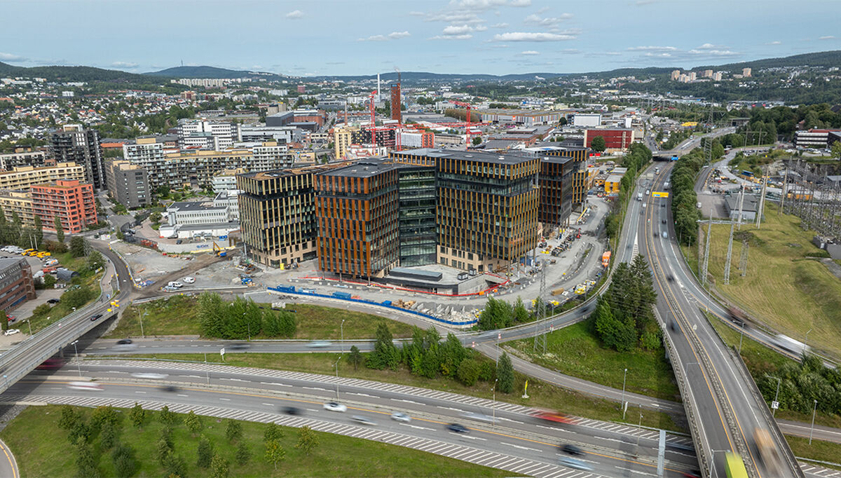 Construction City Eiendom har inngått en avtale med Intility om leveranse og installasjon av AV- og møteromsløsninger .