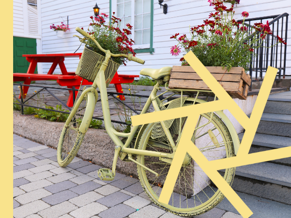 Bilde av lokal gul sykkel med blomster