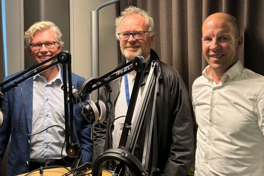 Tore Bakke fra Bravida og Knut Gaaserud fra Caverion var gjester i Elektropodden nylig for å diskutere utfordringene med høyt konfliktnivå i prosjektmarkedet. Programleder var Arne Sørsdahl i NHO Elektro.