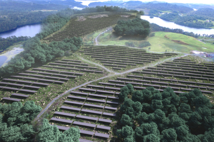 Nesse Solkraftverk er planlagt med en installert effekt på 11,2 MWp som gir en årlig produksjon på 10,2 GWh. 