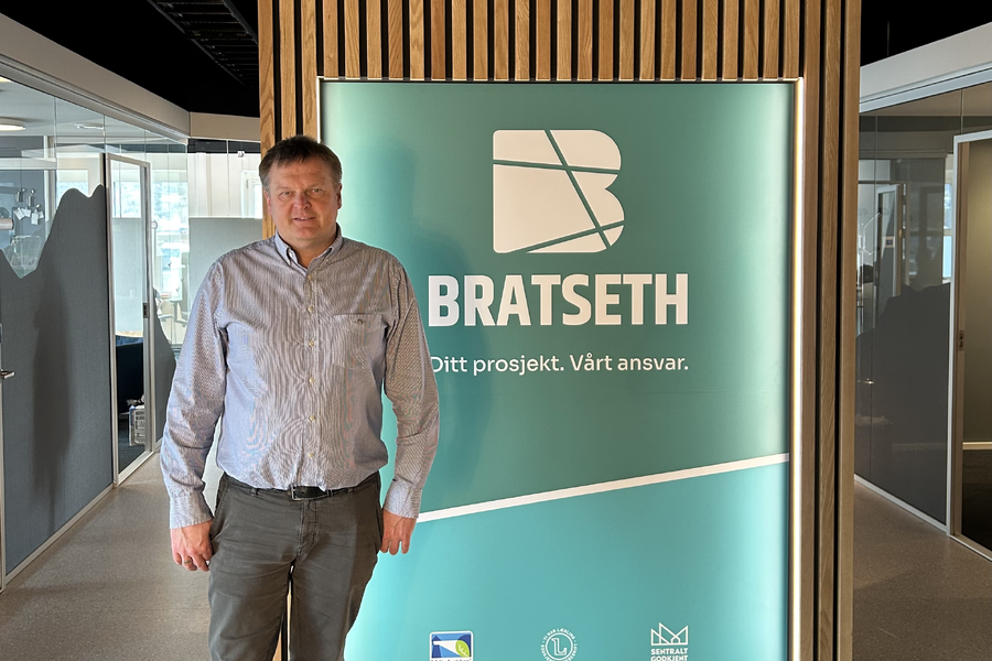 – Det er vesentlige hovedårsaker til veksten for Bratseth AS, forteller konsernsjef og majoritetseier Rune Midthaug: – At vi er riktig sammensatt av dyktige ansatte på alle nivåer, er selve grunnsteinen. I tillegg har det vært vesentlig at vi tør å ta kontrakter andre ikke tør, samt at vi har mange langsiktige serviceavtaler med store industrikunder.
