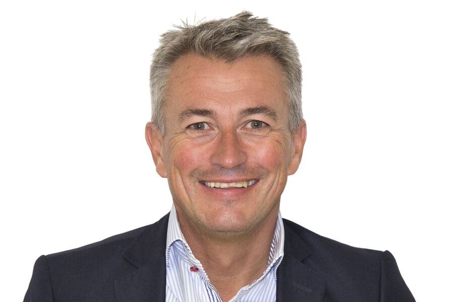 salgs- og markedssjef René Christensen i Jøtul smiler ikke over forslaget om Norgespris. Foto: Jøtul.