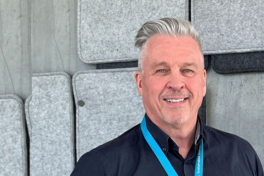 - SRI er en indikator på hvor smart og energieffektivt bygget eller prosjektet har potensial til å bli. – Om man sitter i et forprosjekt eller skal gjennomføre en rehabilitering, kan man legge inn parameterne på bygget for å beregne SRI-score. Den ser på klimasoner, varme- og kjøleforsyning, varmefordeling, automasjonssystemet for optimalisering, sier Trond Bersvendsen, fagsjef automasjon i Rambøll.