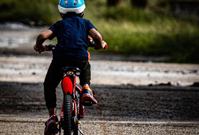 kid-6803576_1280