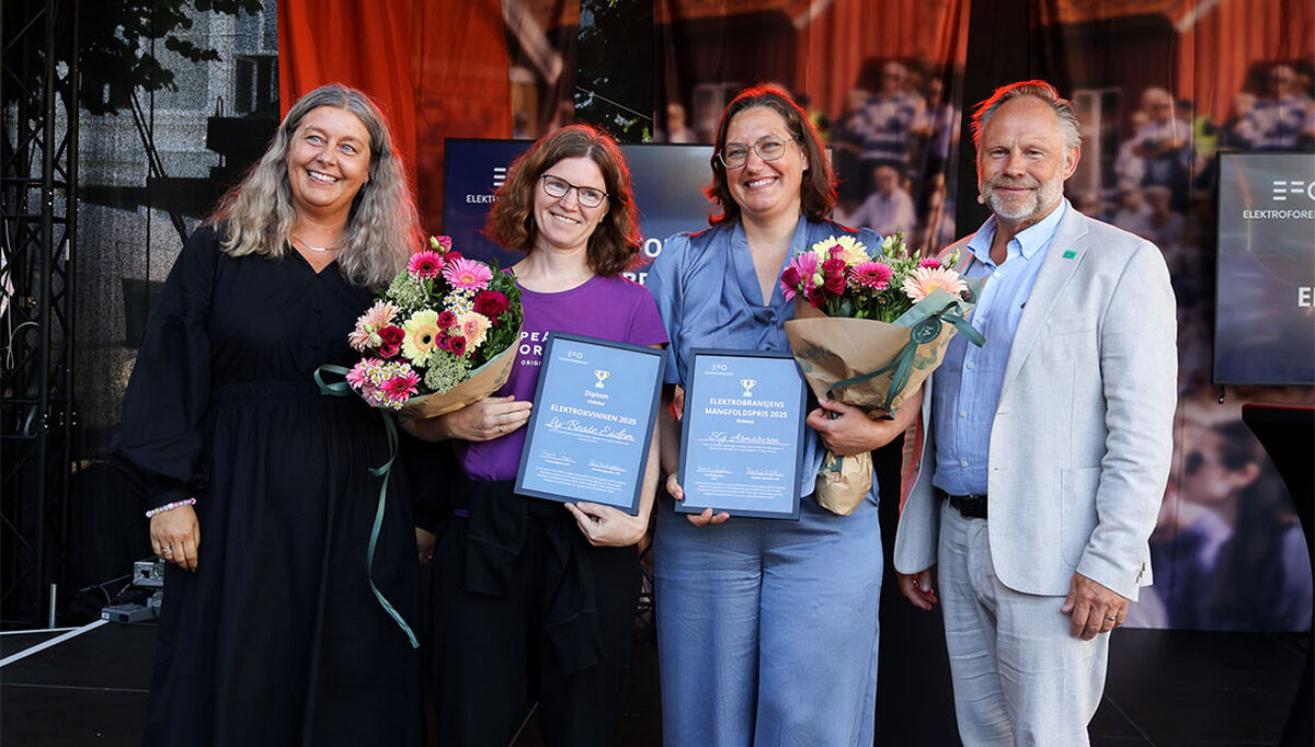 På bildet ser vi fra venstre, Heidi Lie, Liv Beate Eidem, Lillian Hall og Frank Jaegtnes.