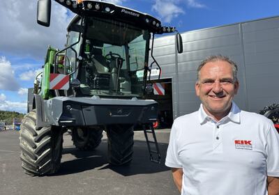 En strålende fornøyd daglig leder ved Eiksenteret, Tom Jensen.