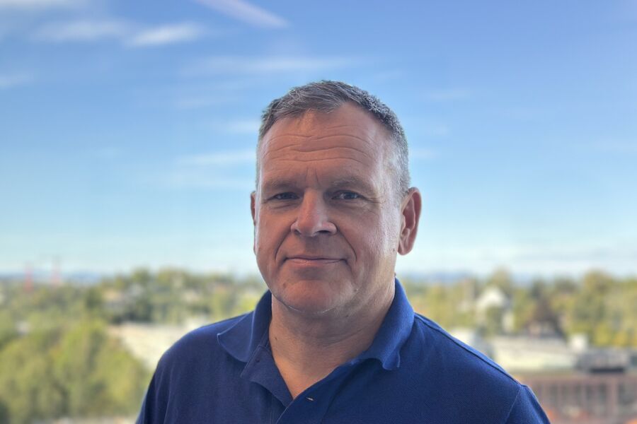 Norsk elektroteknisk komité (NEK) har ansatt Erik Arnholdt Johannessen som fagansvarlig for lavspenning.