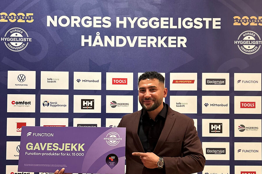 Sajjad Youssefi er Norges Hyggeligste Elektriker 2025. Youssefi jobber som elektriker og avdelingsleder i Proff Elektriker AS i Oslo,
