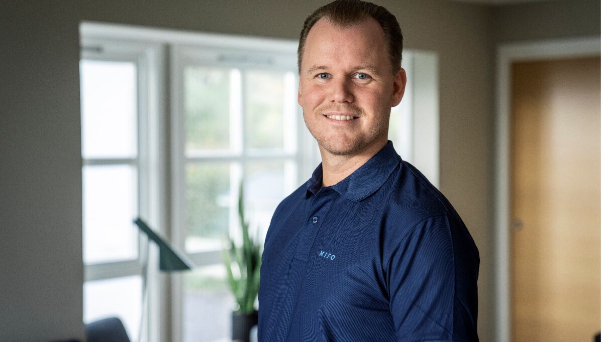 MIFOs daglige leder Daniel Moen gleder seg over at selskapet fortsetter å vokse og utvikle seg, og at ordrebøkene er fylt opp til langt ut i 2026. – Det viser jo at vi gjør noe riktig, sier han i samtale med Elektro 24-7.