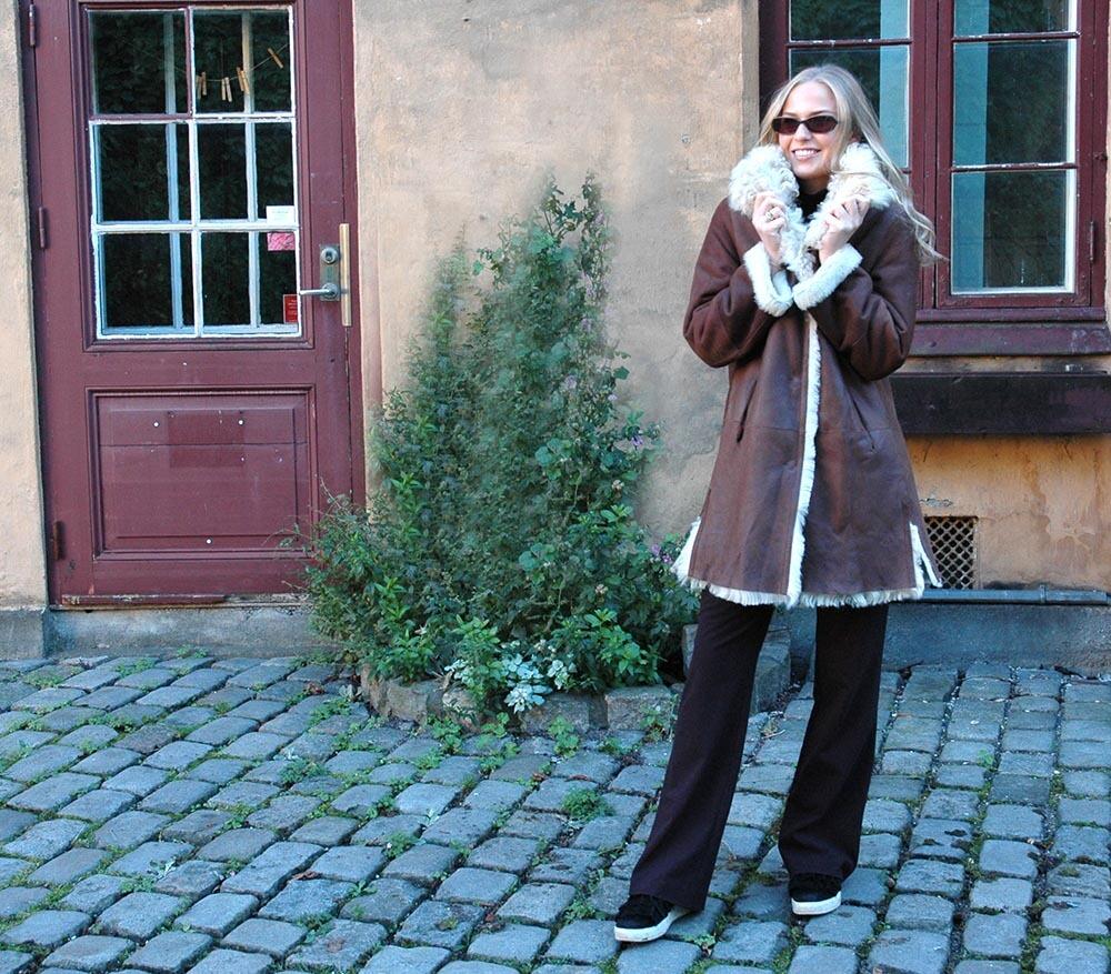 Brun vendbar lam kåpe