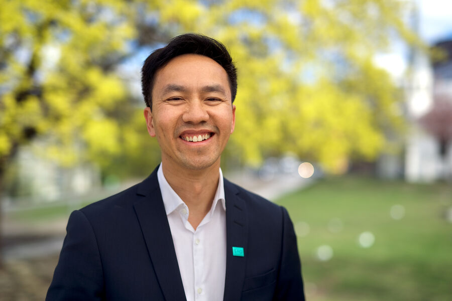 - ETIM er selve grunnmuren i arbeidet vårt med produktdata, sier Phillip Tran, EFOs teknologidirektør. Foto: EFO