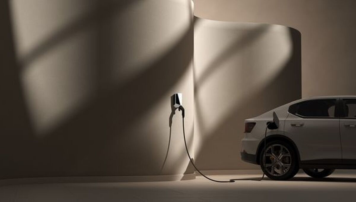 Elbilen står stille mesteparten av døgnet. Med toveislading kan den bli en energikilde for både hjemmet og strømnettet. Foto: Easee