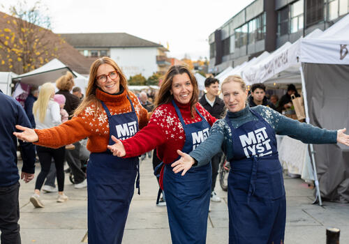 Ass. næringssjef Lill D. Larssen, festivalsjef Monica Østenheden og markedssjef Bjørg Mykløy.