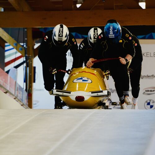 Full fart i Lillehammer bob- og akebane