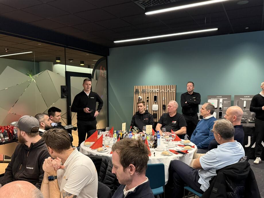 Lanseringen både i Oslo og i Trondheim tiltrakk seg mange installatører, forhandlere og andre samarbeidspartnere.