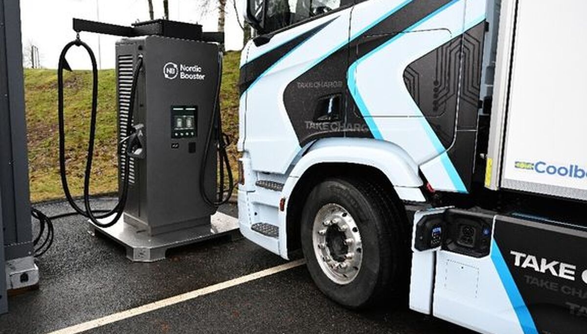 Batteribanken leverer energi til Nordic Booster sin 400 kW hurtiglader. Batteribanken leverer energi til Nordic Booster sin 400 kW hurtiglader.