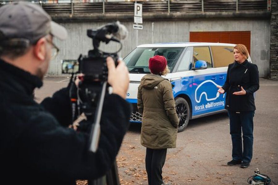 – Europa trenger mer elbilpolitikk, ikke mindre, sier Christina Bu.