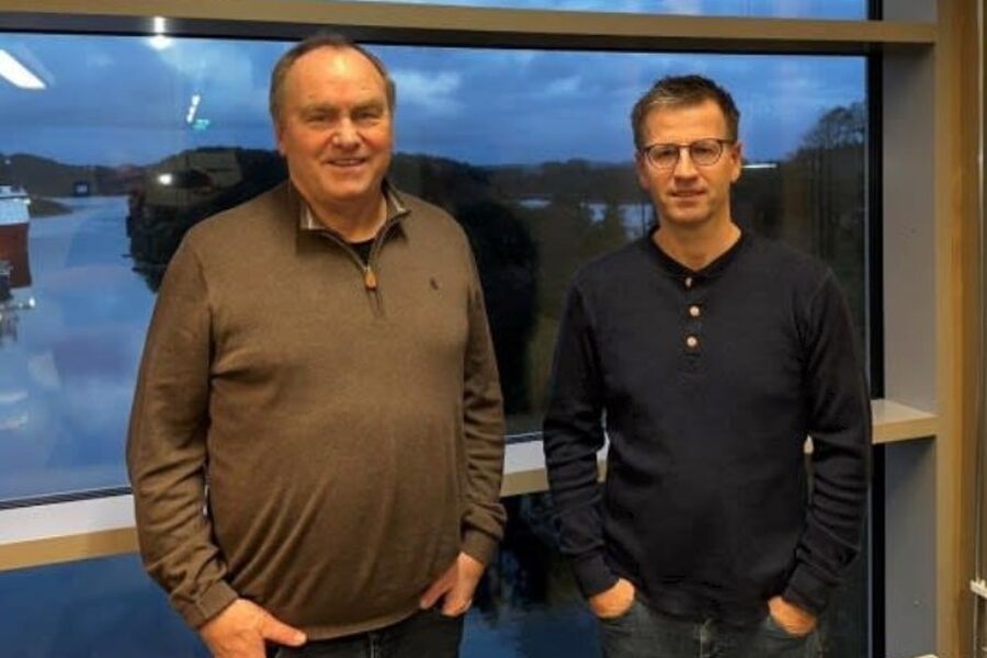 Fra venstre: Jakob Særsten Konsernsjef i LOS Gruppen og Oddgeir Alvsvåg daglig leder i LOS Elektro