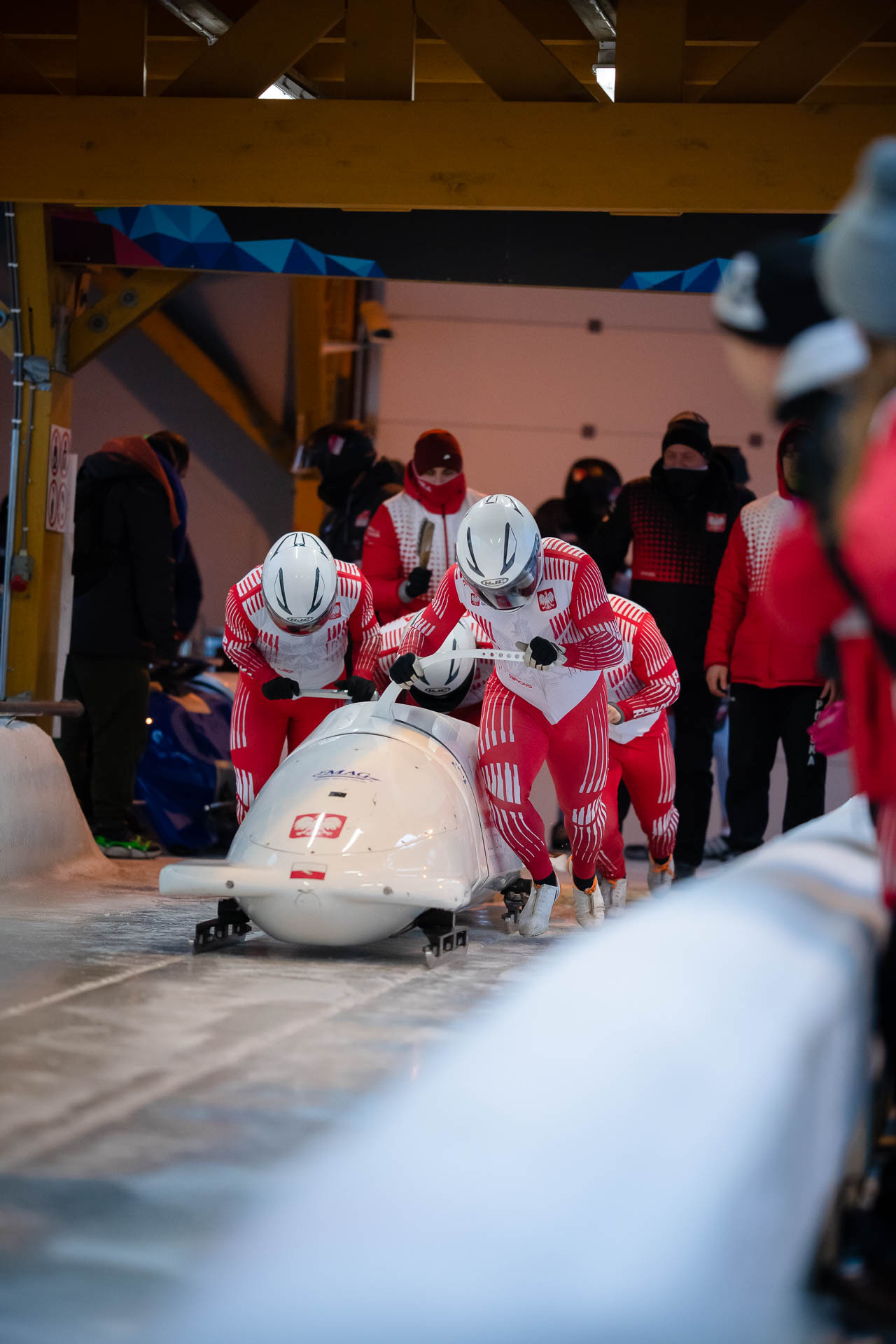 Full fart i bob- og akebanen