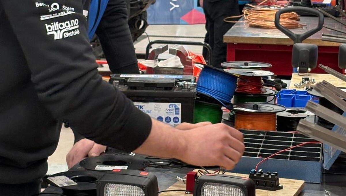 Konkurransen er et resultat av et bredt samarbeid mellom skoler, opplæringskontor, fylkeskommuner og næringslivet. Foto: World Skills Konkurransen er et resultat av et bredt samarbeid mellom skoler, opplæringskontor, fylkeskommuner og næringslivet. Foto: World Skills