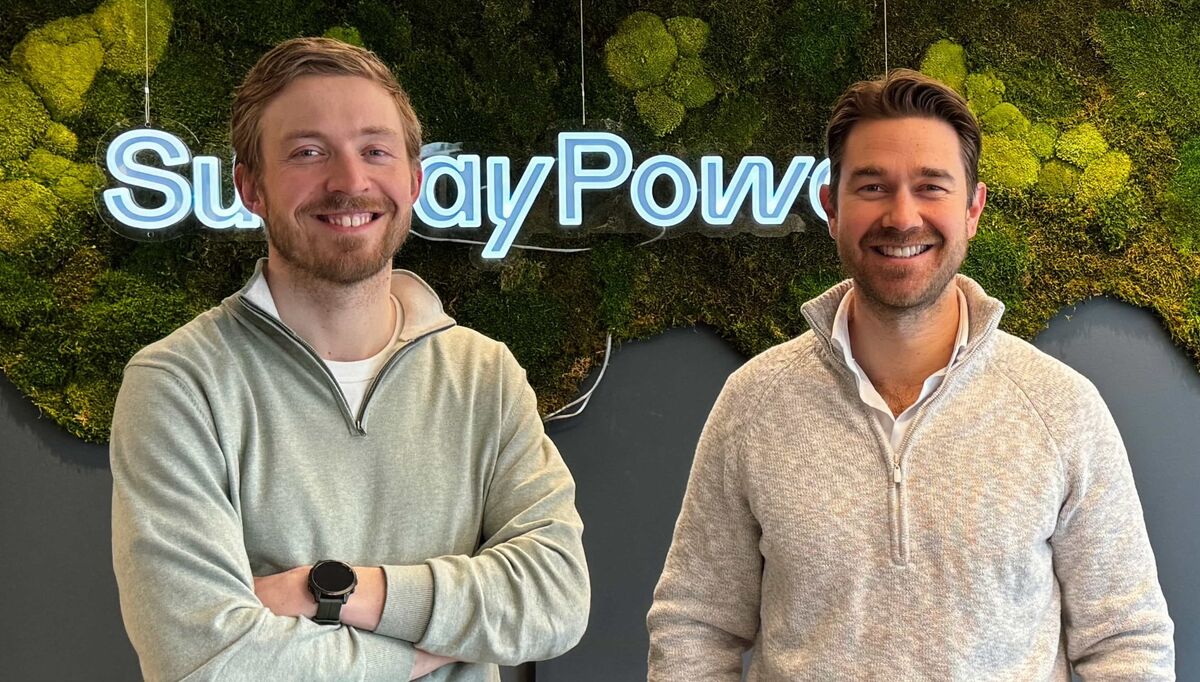 Jørgen Sørgård Erdal (Head of Energy Storage i Sunday Power) og Jonas Ibsen Brynildsrud (administrerende direktør i Sunday Power). Foto: Sunday Power